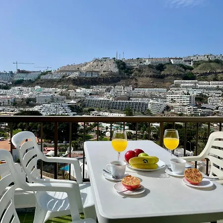 With Beautiful View, Pool, Aircon - Puerto Rico Apartment Puerto Rico (Gran Canaria)